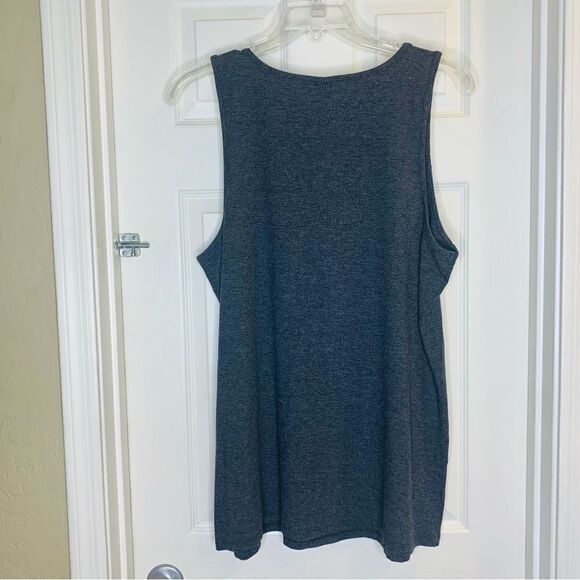 Torrid Gray Lace and Go Tank Size 4 - Picture 6 of 10
